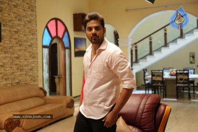Kutumba Katha Chitram Working Stills - 31 of 63