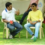 Loukyam Movie Working Stills n Posters - 33 of 40