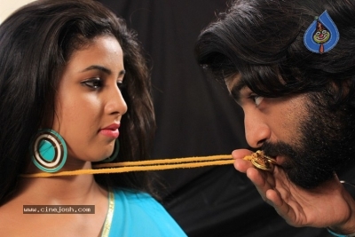 Lovers Club Movie Photos - 3 of 10