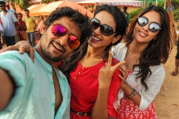 Majnu Movie Latest Photos - 9 of 12