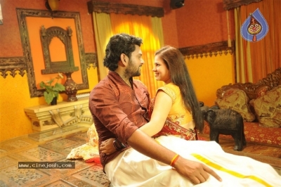 Malli Tamil Movie Stills - 6 of 27