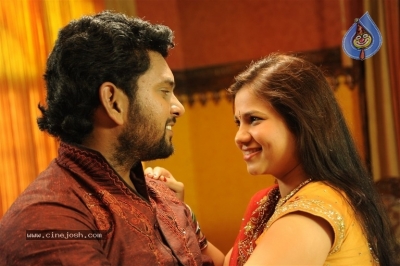 Malli Tamil Movie Stills - 21 of 27