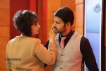 Manisha Koirala in Oru Melliya Kodu Tamil Movie - 5 of 10