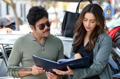 Manmadhudu 2 Working Stills - 11 of 17