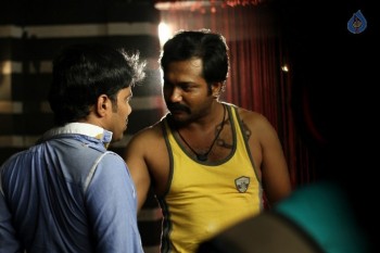 Metro Movie Working Stills - 13 of 20