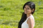 Moondru Per Moondru Kaadhal Tamil Movie Stills - 34 of 47