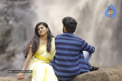 Mouname Ishtam Movie Stills - 13 of 18