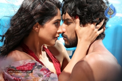 Mr Chandramouli Movie Latest Stills - 32 of 39