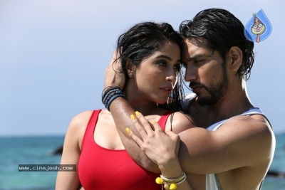 Mr Chandramouli Movie Stills - 2 of 5