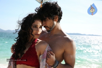 Mr Chandramouli Movie Stills - 4 of 5