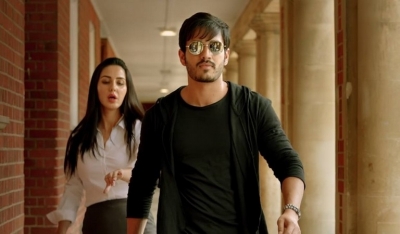 Mr Majnu Movie Stills And Poster - 4 of 4