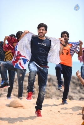 Naa Route Separate Movie Posters and Stills - 2 of 17