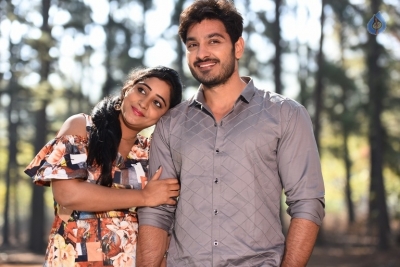 Naa Route Separate Movie Posters and Stills - 10 of 17