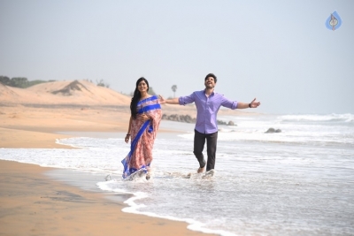 Naa Route Separate Movie Working Stills - 5 of 21