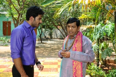 Naa Route Separate Movie Working Stills - 15 of 21