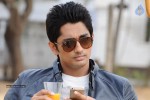 Naalo Okkadu Movie Stills - 4 of 12