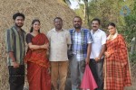 Nadodi Kkoottam Tamil Movie Hot Stills  - 16 of 31