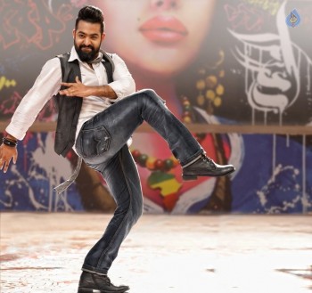 Nannaku Prematho New Posters and Photos - 6 of 7