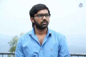 Nannu Vadili Neevu Polevule Photos and Posters - 24 of 73