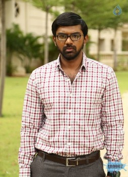 Nannu Vadili Neevu Polevule Photos and Posters - 30 of 73