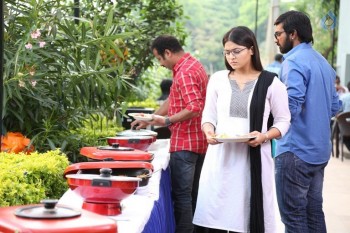 Nannu Vadili Neevu Polevule Photos and Posters - 35 of 73