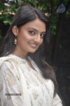Nee Naan Mattum Tamil Movie Stills - 25 of 30