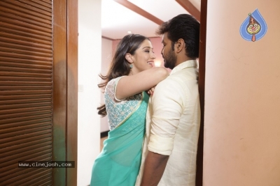 Neeya 2 Tamil Movie Photos - 8 of 10