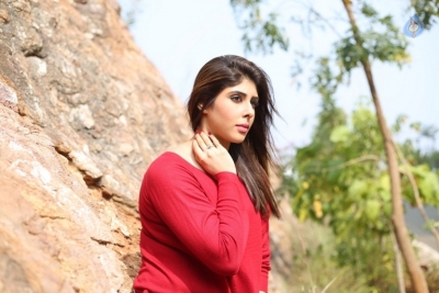 Nenu Kidnap Ayyanu Movie Photos - 7 of 12