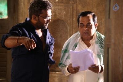 Nenu Kidnap Ayyanu Movie Photos - 1 of 14