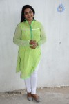 Nerungi Vaa Muthamidathe Tamil Movie Stills - 117 of 108