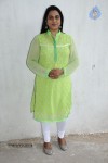 Nerungi Vaa Muthamidathe Tamil Movie Stills - 40 of 108