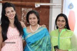 Nerungi Vaa Muthamidathe Tamil Movie Stills - 104 of 108
