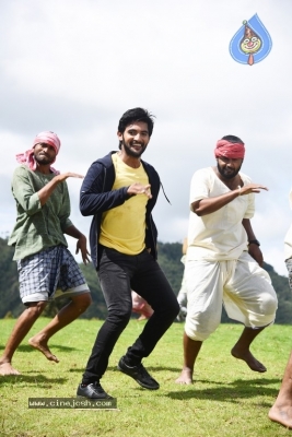 Next Nuvve Movie Working Photos - 11 of 22