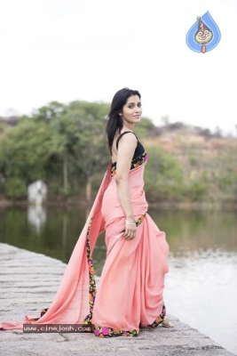 Next Nuvve Movie Working Photos - 18 of 22