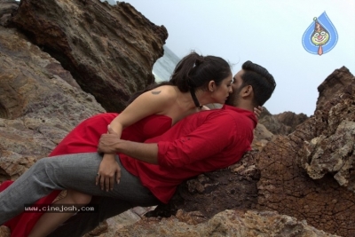 Ninne Pelladatha Movie Stills - 1 of 20