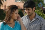 Swetha Basu,Uday Kiran - Nuvvekkadunte Nenakkadunta Movie  - 42 of 45