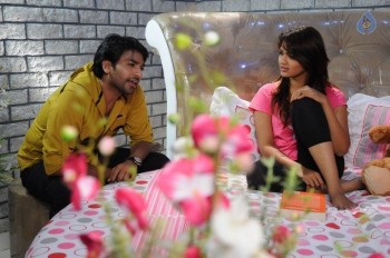 Nuvvu Nenu Osey Orey Movie Posters and Stills - 9 of 62
