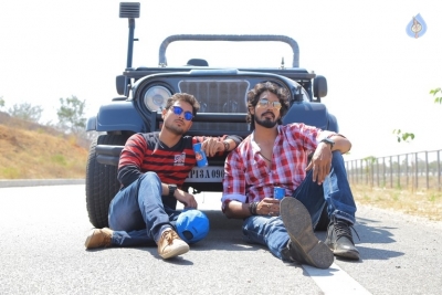 O Pilla Nee Valla Movie New Pics - 2 of 9