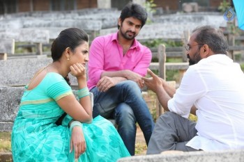 Oka Manasu Movie Stills and Posters - 10 of 48