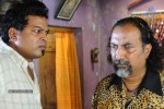 Oka Rathrilo Iddaru Ammayilu Movie Stills - 6 of 21