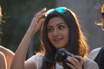 Om Shanti Om Tamil Movie Photos - 91 of 105