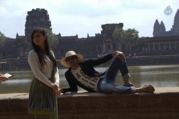 Om Shanti Om Tamil Movie Photos - 105 of 105