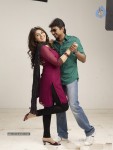 Oru Kal Oru Kannadi Tamil Movie Stills - 17 of 41