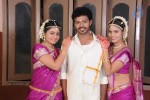 Oruvar Meethu Oruvar Sainthu Tamil Movie Stills - 23 of 77