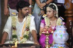 Oruvar Meethu Oruvar Sainthu Tamil Movie Stills - 29 of 77