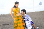 Oruvar Meethu Oruvar Sainthu Tamil Movie Stills - 32 of 77
