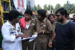Pattaya Kelappanum Pandiya Tamil Movie Stills - 22 of 39