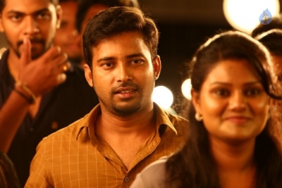 Pelli Roju Movie Stills and Posters - 2 of 29