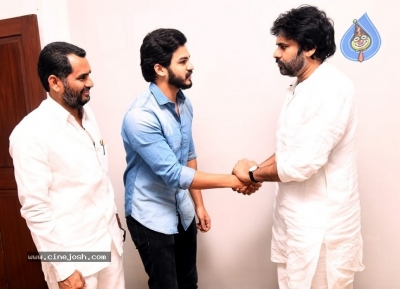 Powerstar  Wishes Neekosam Movie Team - 4 of 4