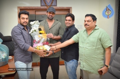 Prabhas Launched 22 Movie Song - 3 of 4